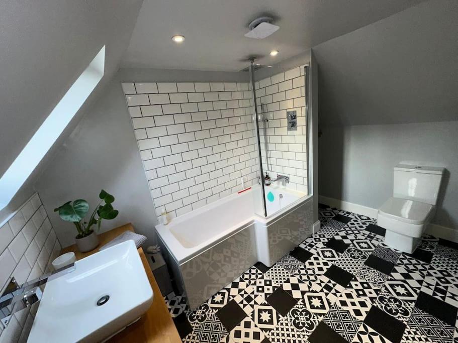 The Gate House - 3 Bed & Parking Edimburgo Exterior foto